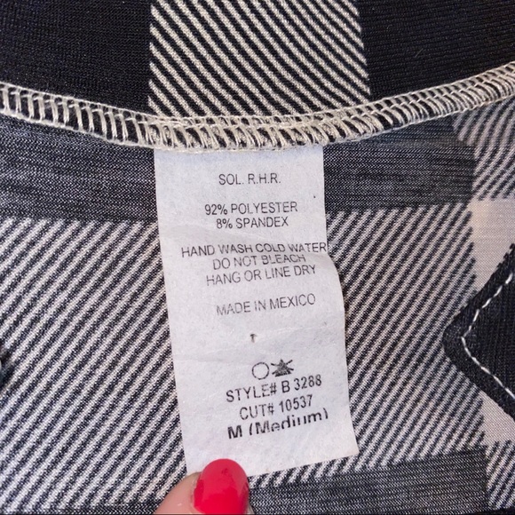 Sol R.H.R Plaid Tunic - Picture 4 of 4